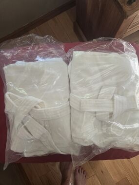Set Of 2 Luxury White Cotton Bathrobe - Soft Spa Wrap
